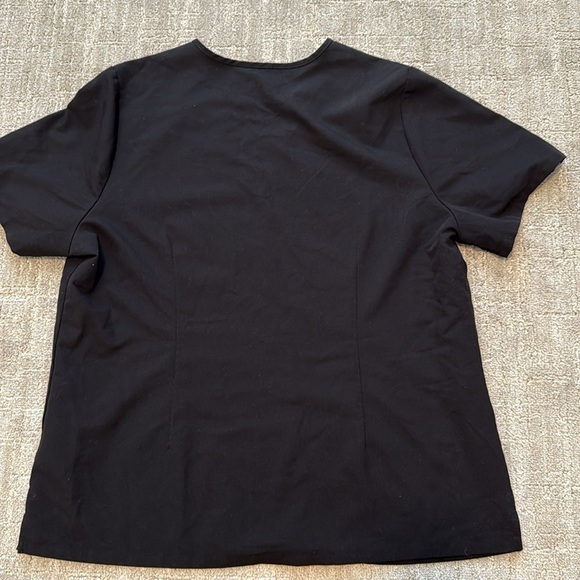 Figs black vneck scrub top Sz XXL - Picture 3 of 3